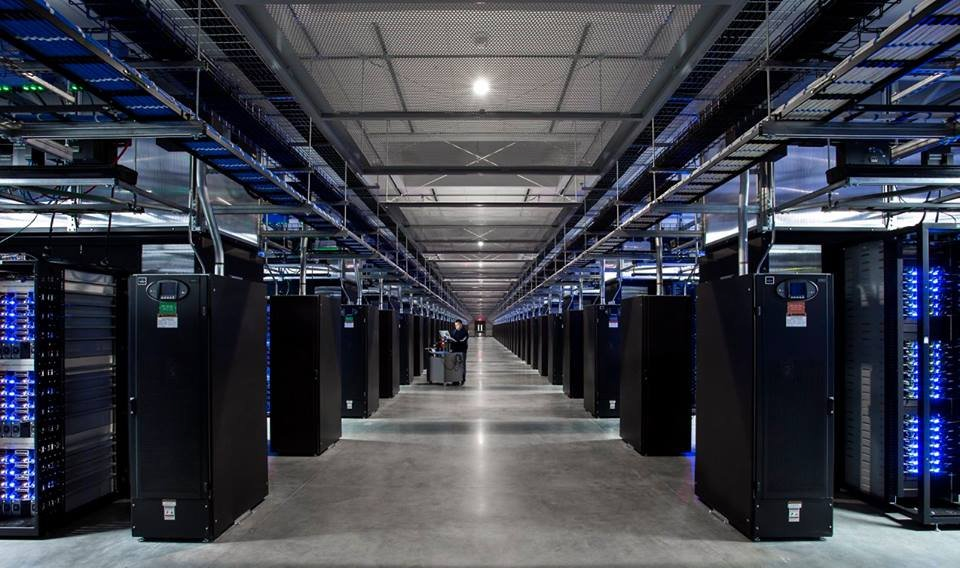 https://www.datacenterdynamics.com/en/news/facebook-tests-new-network-in-iowa-data-center/